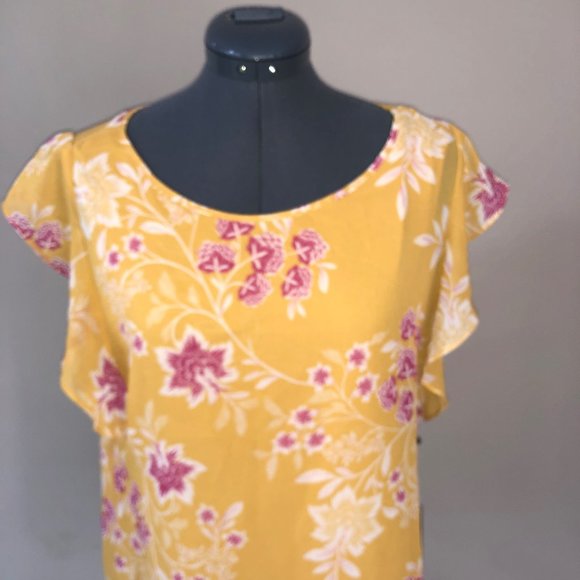 Vince Camuto‎ Blouse Size S NWT - Picture 1 of 4